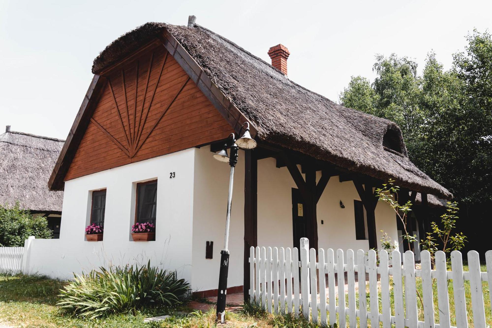 Bohém Birtok és Csárda Hotel Zamárdi Exterior foto