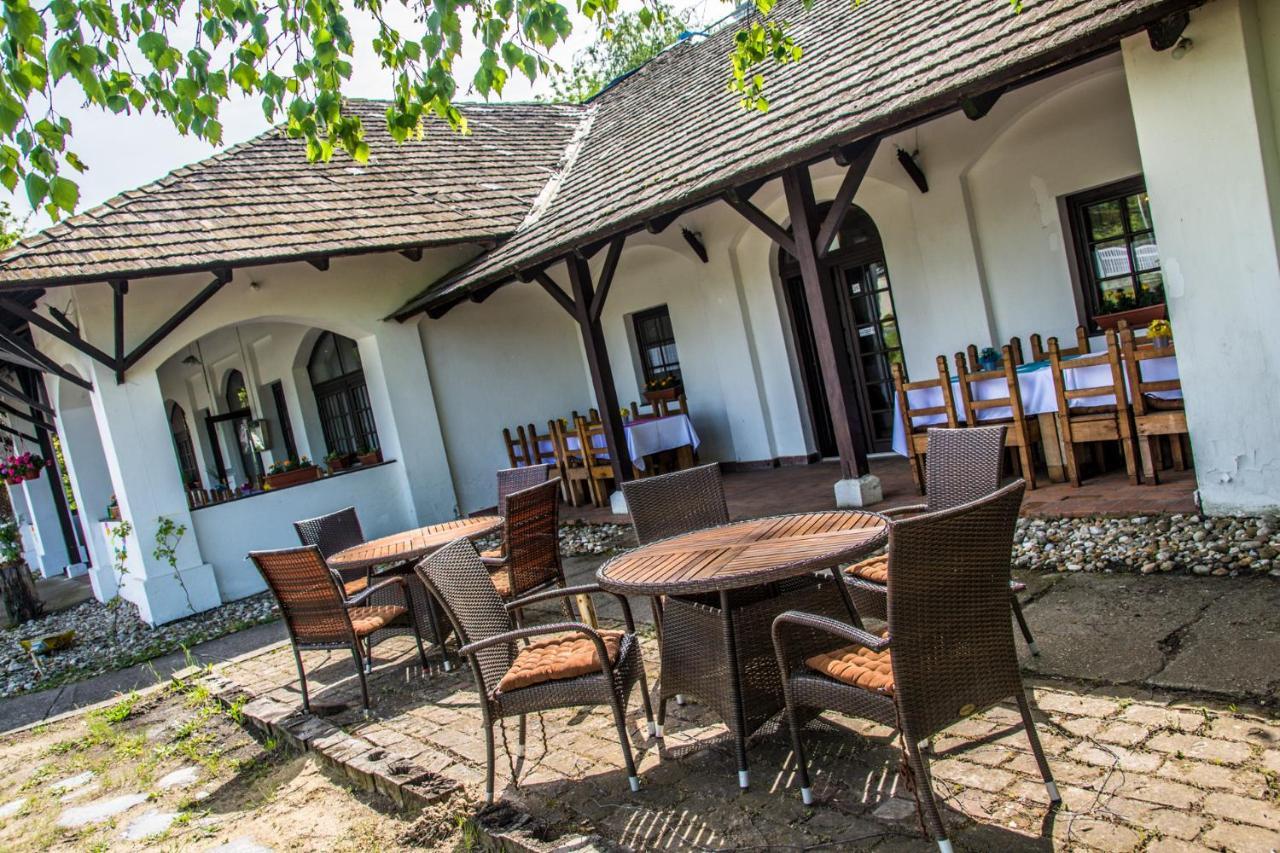 Bohém Birtok és Csárda Hotel Zamárdi Exterior foto